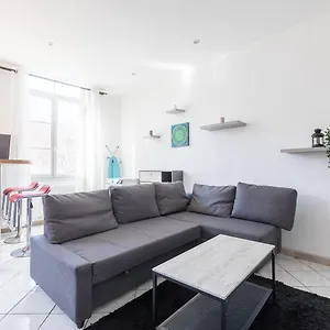 Ideally Placed To Visit + Bright Flat - Idéalement Placé Pour Visiter + Lumineux Appartement Toulon